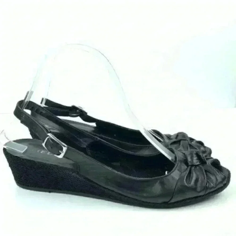 Sesto Meucci heels size 9 M black Italian leather 90s vintage coastal granny